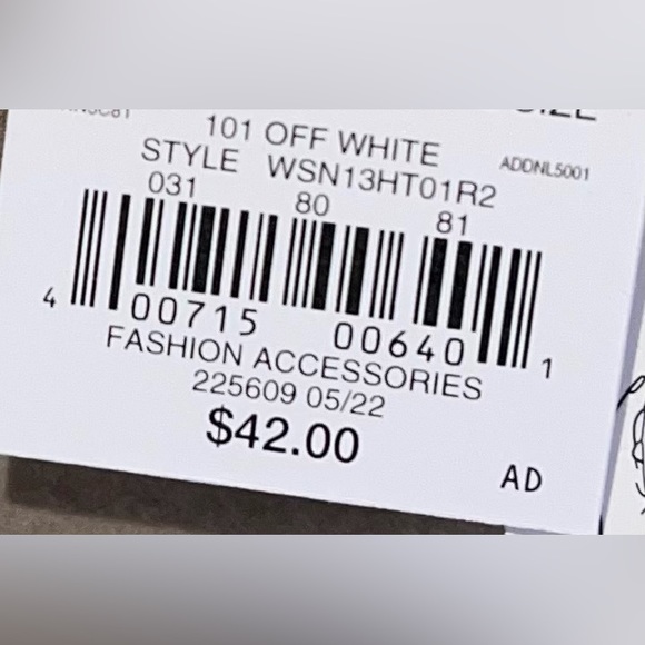 HAT OS NWT - Picture 6 of 6